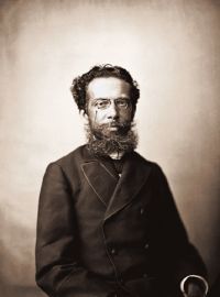 O acordo asínase coincidindo co centenario da morte de Joaquim Maria Machado de Assis, na imaxe